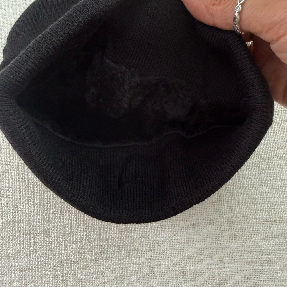 lululemon unisex Black Beanie Hat - Picture 3 of 3
